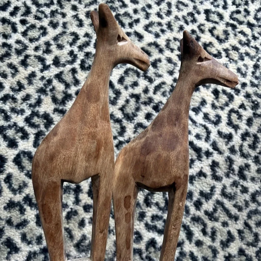 Vintage Pair Hand Carved Wood Fork & Spoon Salad Set Giraffe Handles 12